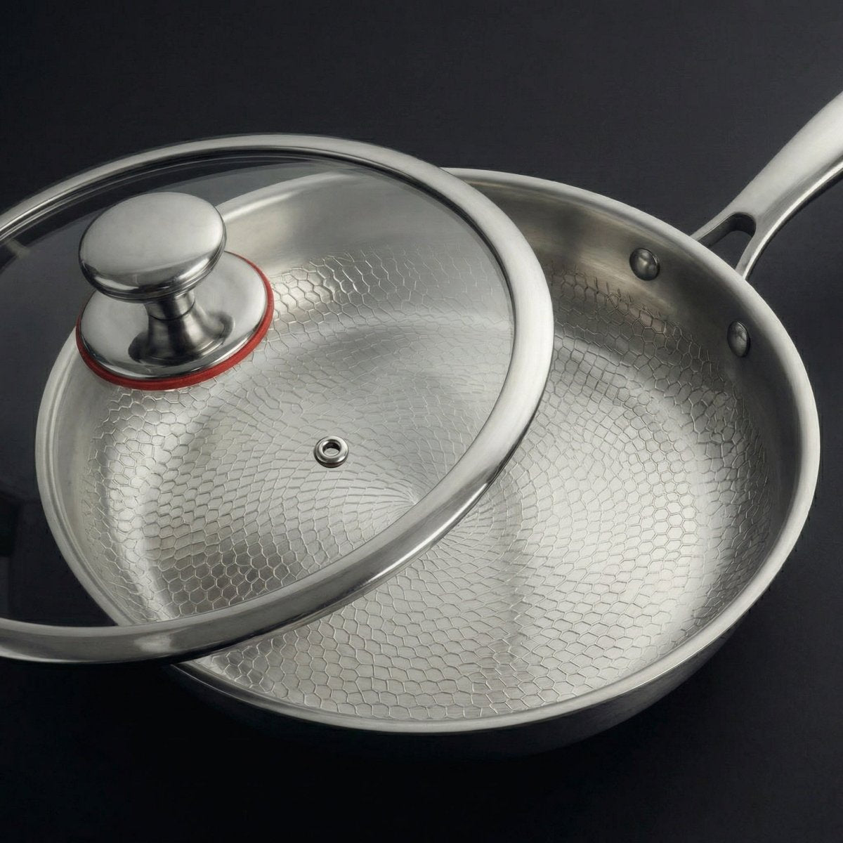 Set duo de poêles en Titane martelé