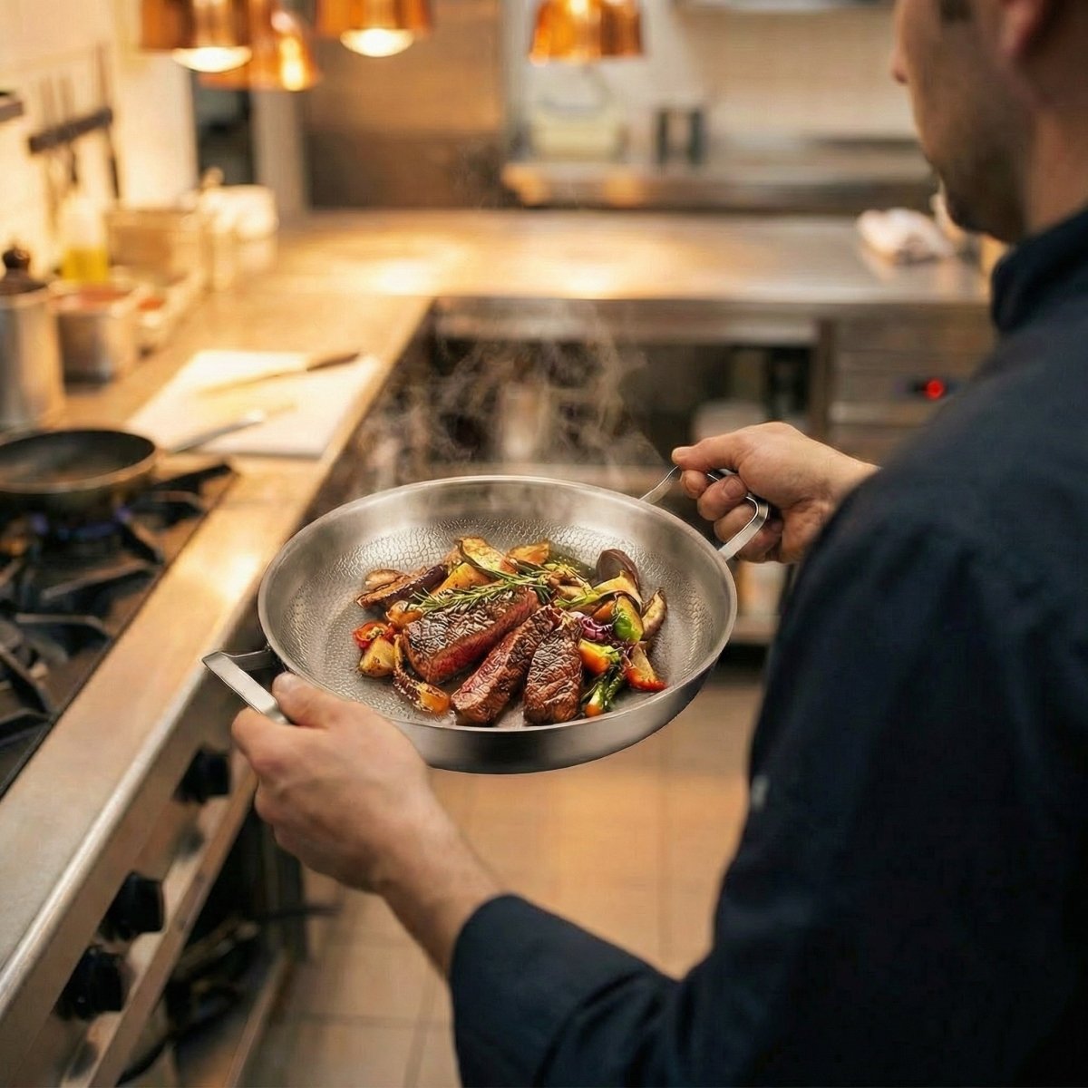 Poêle en titane martelée avec deux poignées